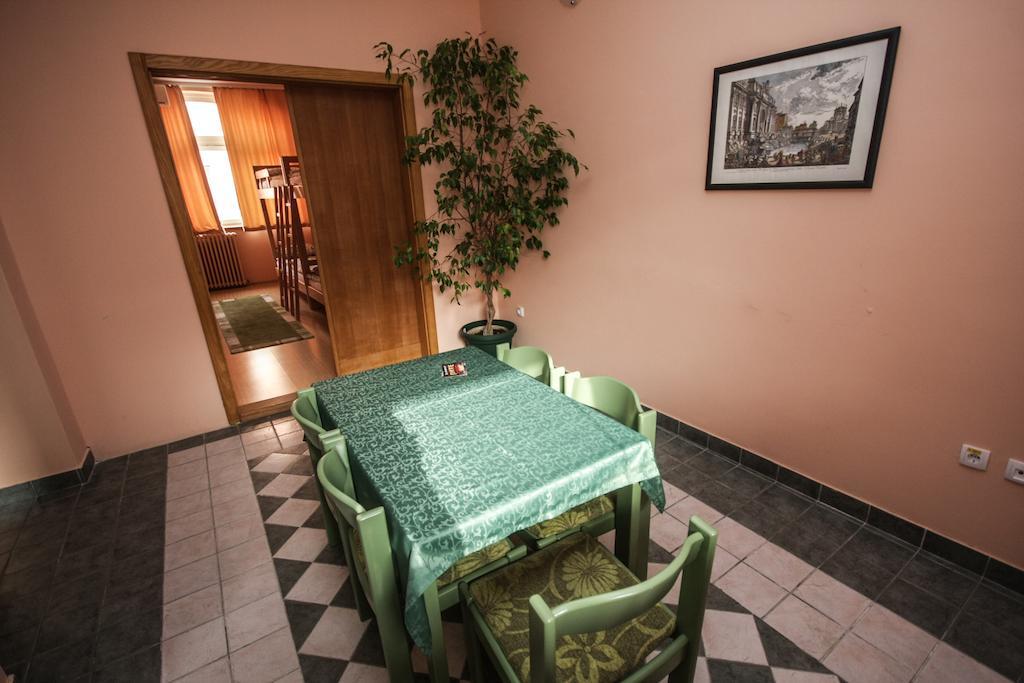 Terasa Novi Sad Quarto foto